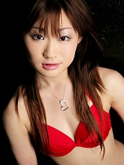 Busty Mariko Motoki